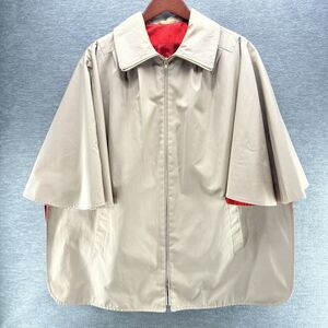 AURORA INTERNATIONAL BY ABBMOOR - Vintage Women's Khaki Cape   A47